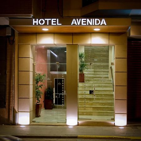 רקואנה Hotel Avenida מראה חיצוני תמונה
