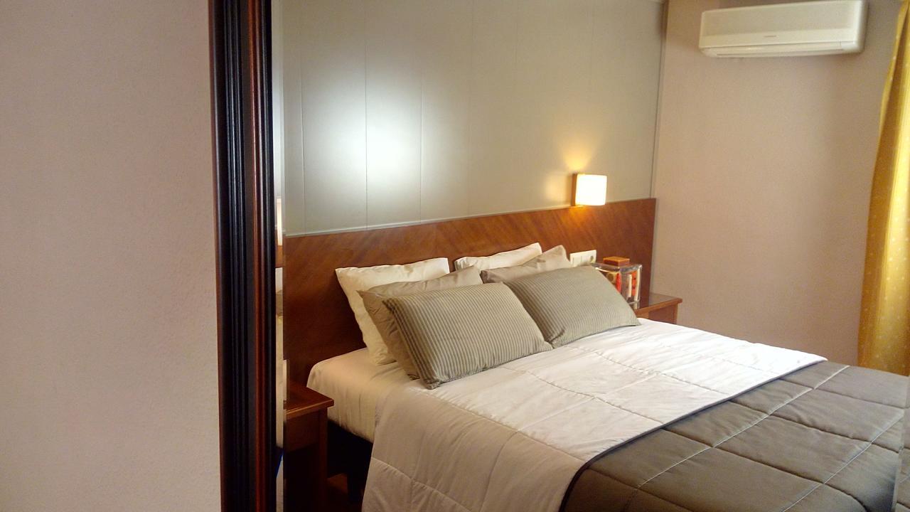 רקואנה Hotel Avenida מראה חיצוני תמונה