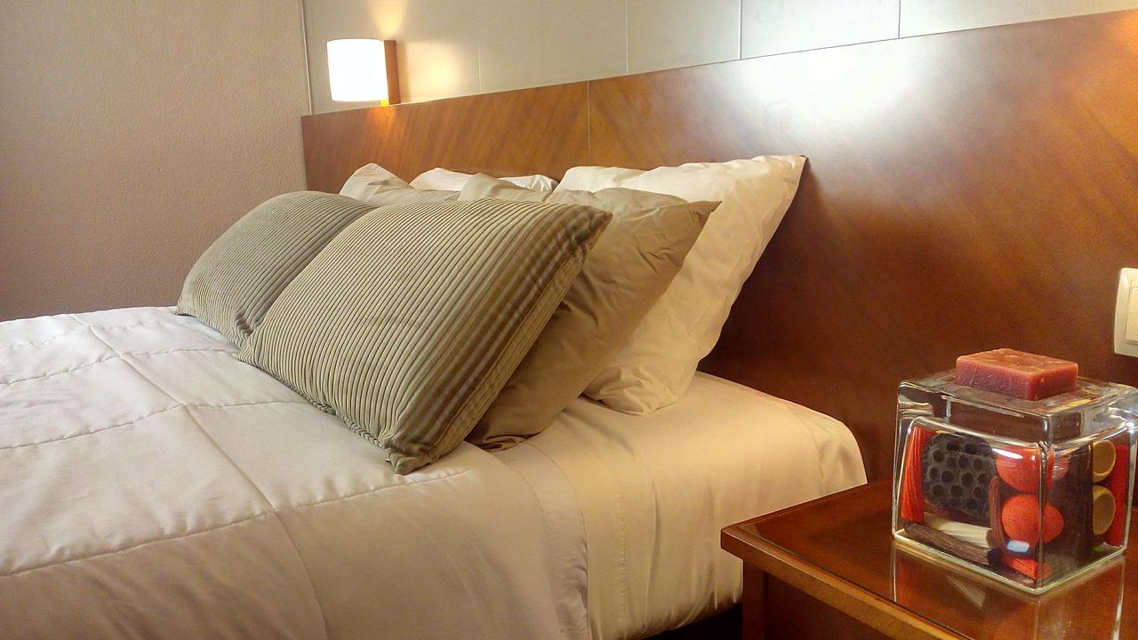 רקואנה Hotel Avenida מראה חיצוני תמונה