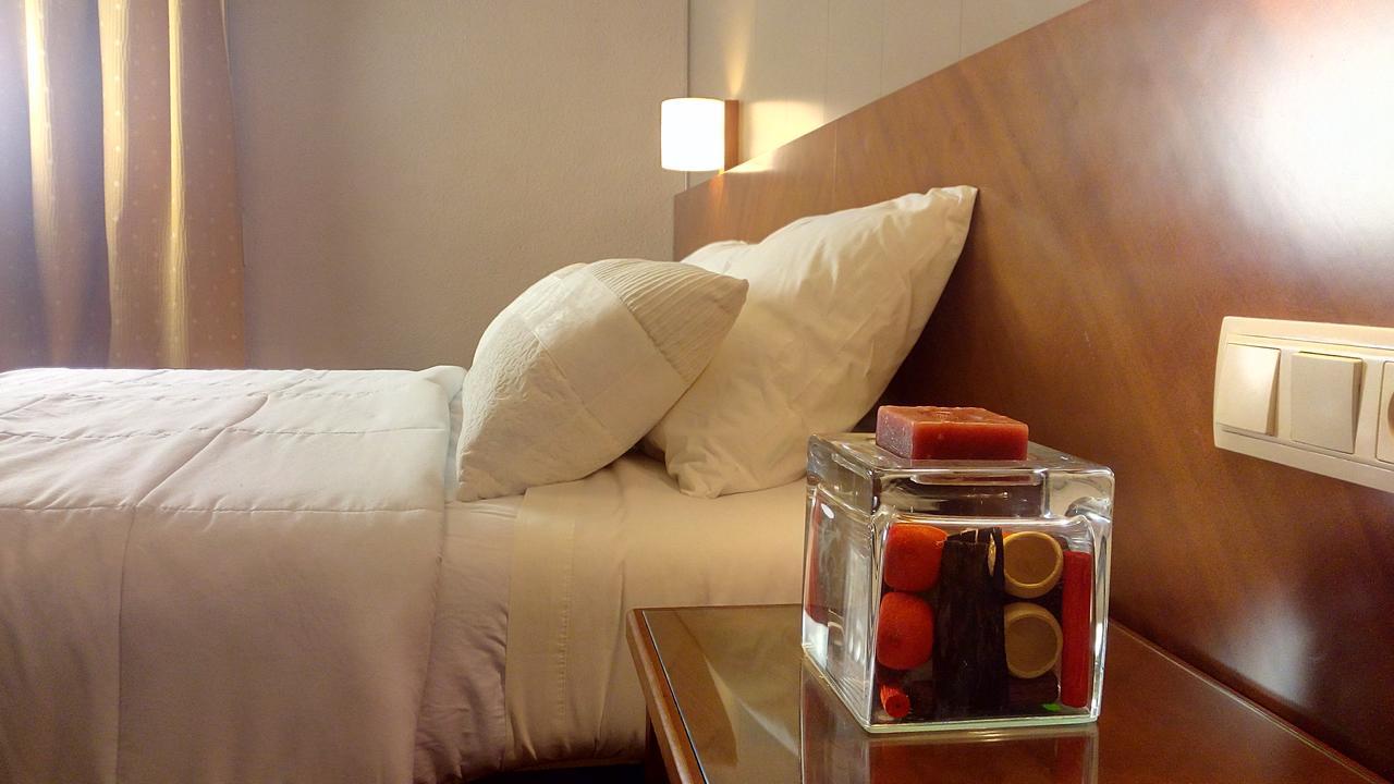 רקואנה Hotel Avenida מראה חיצוני תמונה